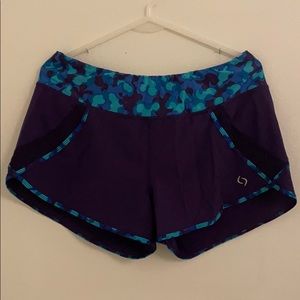 Moving Comfort Momentum Short